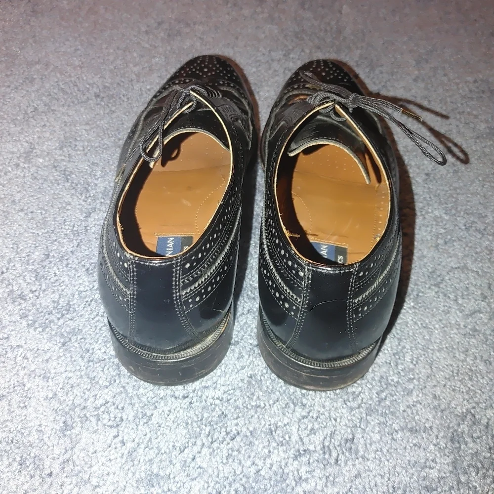 Bostonian Black Leather Wingtip Men's Shoes, Size 10.5